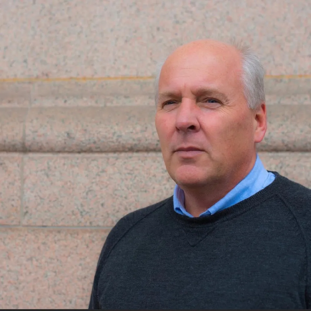 Stormarna kring Peter Wallmark (SD) | Mitt i