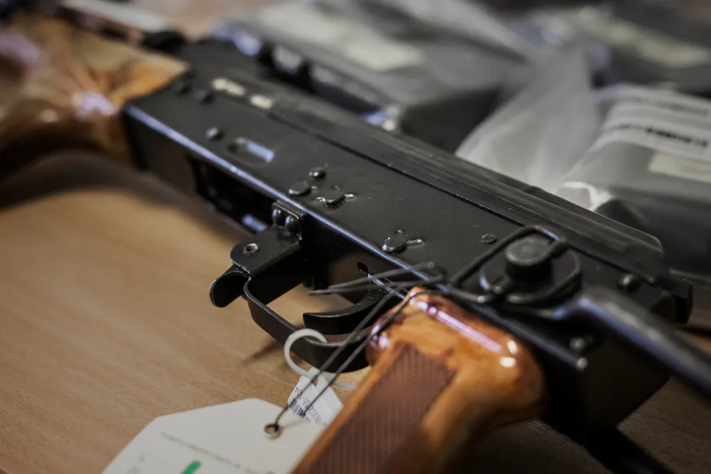 elfbar elfa master akku Tullare får bära vapen main image 0