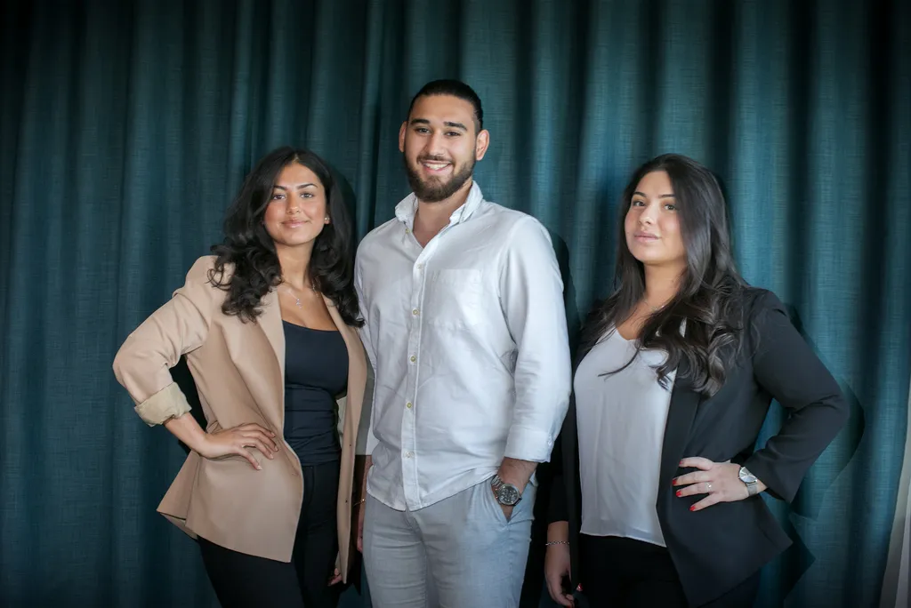 Alina Artz bilan porno video