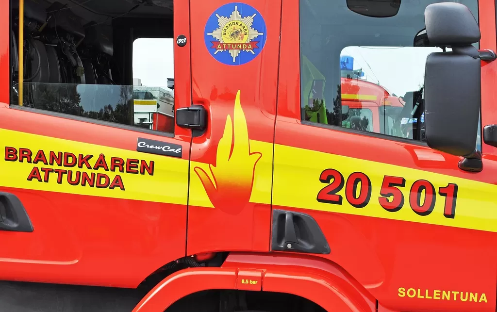 La police enquête sur un incendie criminel à Kungsängen