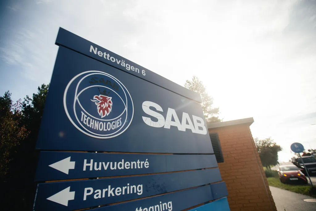 klart-saab-l-mnar-j-rf-lla-f-r-solna-mitt-i