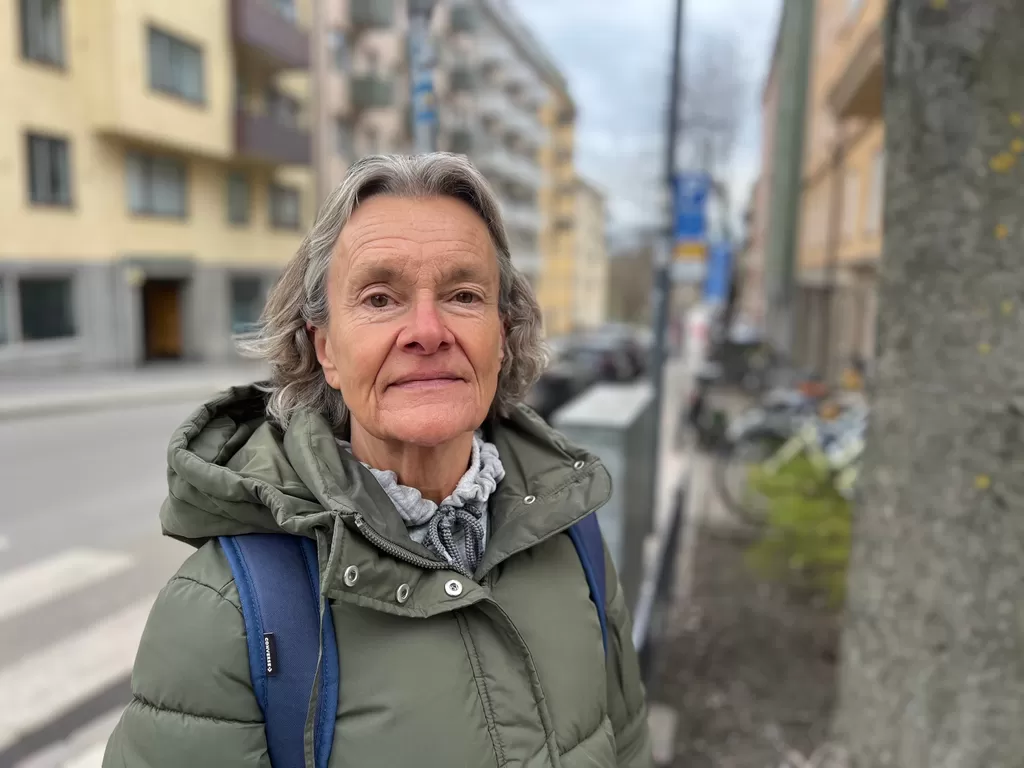 Mimi Hjorthen, Hornstall: Lo vedi in me, vero?  Ho notato che inizia prima ogni anno.  Non so se molte altre persone nella mia cerchia di amici abbiano allergie, ma certamente lo è. 