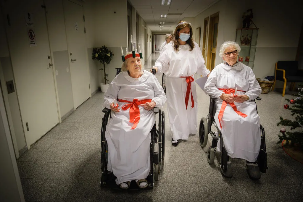 Jinsiy aloqada bolgan ayollar fart