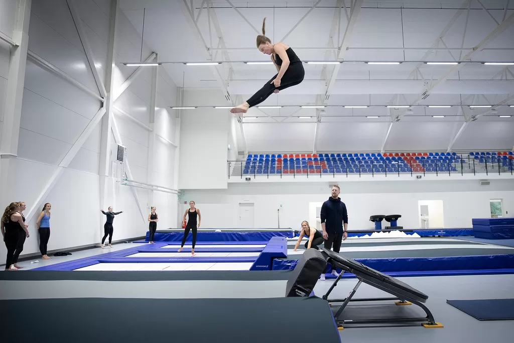 Dasha Sagalova porno filmlarini onlayn tomosha qiling