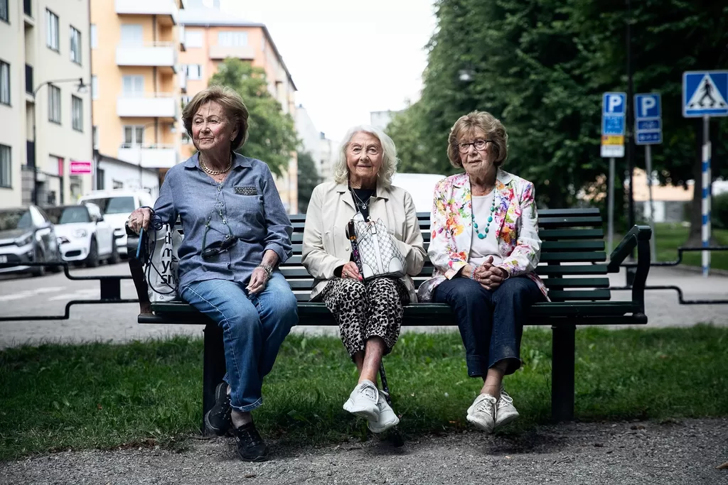 Gozal sargish mayda porno