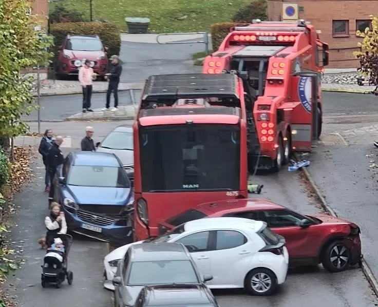 Yalangoch yalangoch qiz