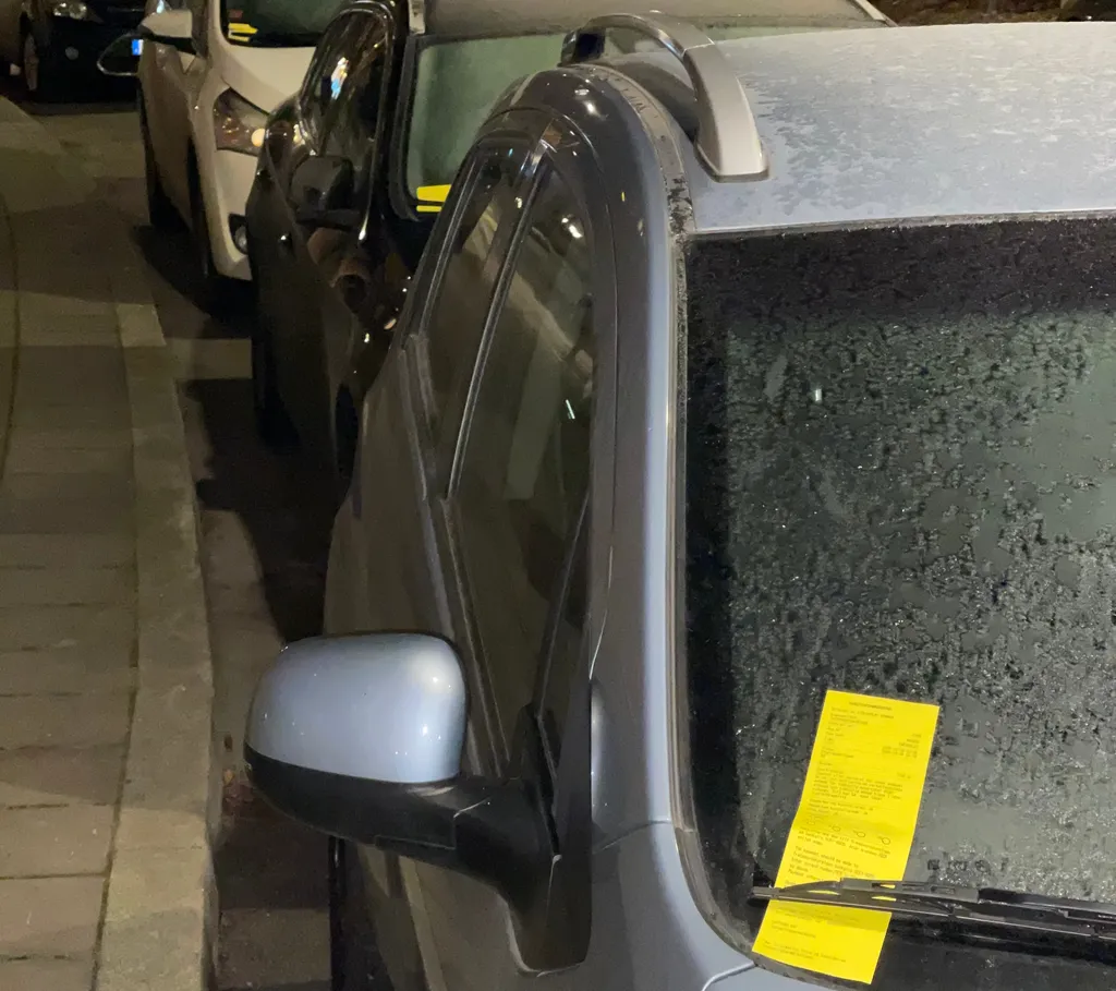30 bilar fick p-böter – klockan 04 på juldagen